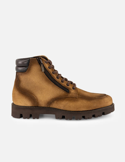 Botines color cuero de ante para hombre con sombreado artesanal