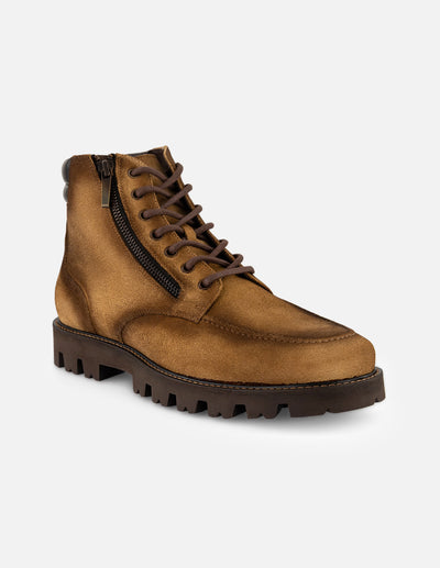 Botines color cuero de ante para hombre con sombreado artesanal
