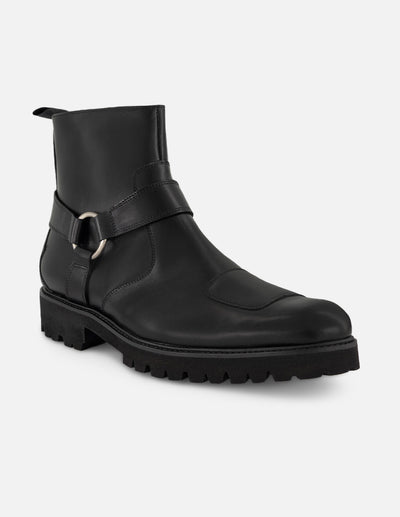 Botines negros de piel para hombre estilo motociclista con detalle tipo chopper