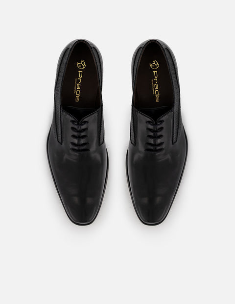 Zapato Inglés negro de piel para hombre con elásticos laterales
