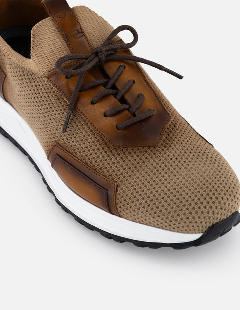 Tenis color beige en textil con detalles en piel para hombre