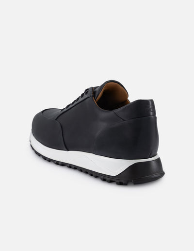 Tenis color gris en piel con suela deportiva para hombre