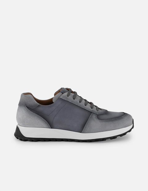 Tenis con combinación de ante y piel en color gris para hombre