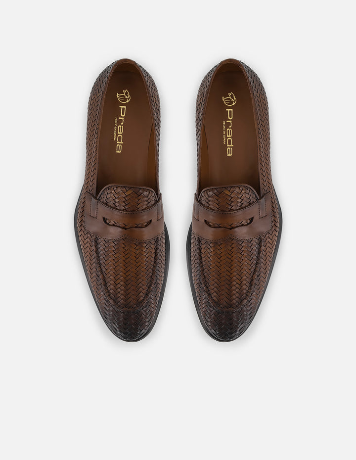 Mocasines café en piel trenzada para hombre