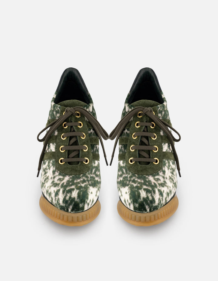 Zapato Oxford verde terciopelo para mujer con acabado print
