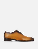 Oxford en piel color mostaza con sombreado