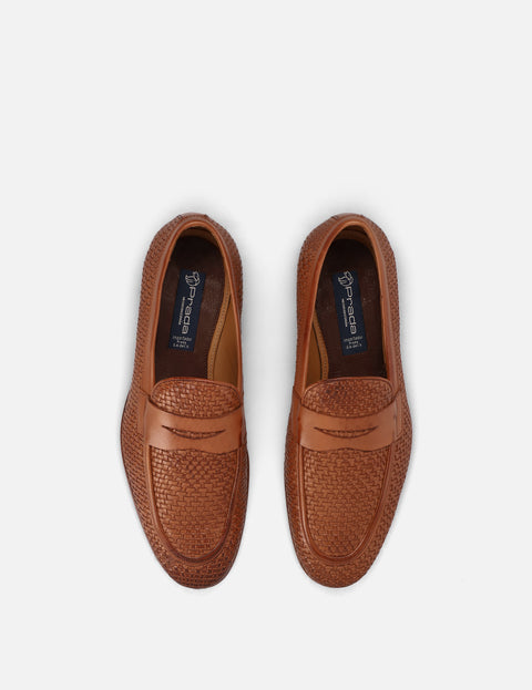 Mocasín en piel tejida color cuero