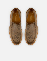 Mocasín en piel ante color beige con acabado metalizado para hombre
