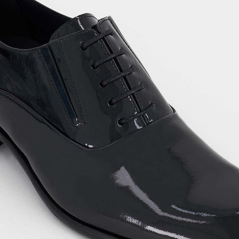 Zapato Oxford en Charol con Suela de Goma