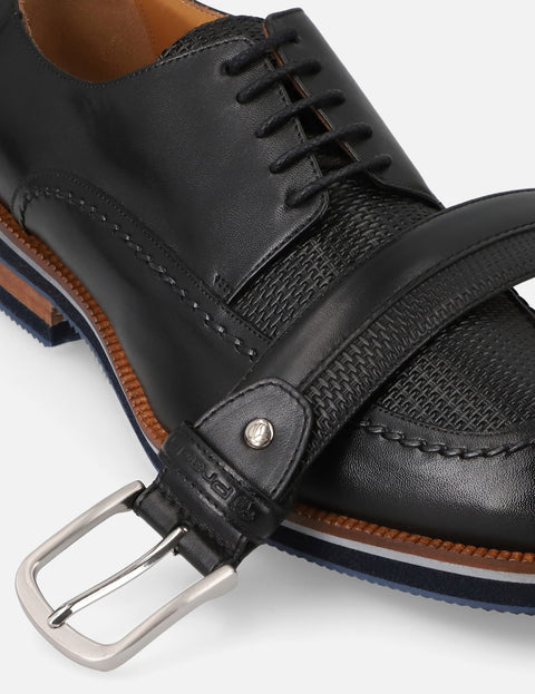 Blucher con bordón en piel grabada color negro