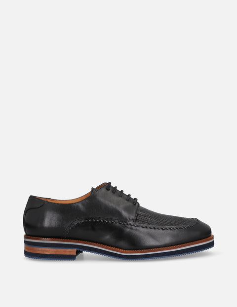 Blucher con bordón en piel grabada color negro