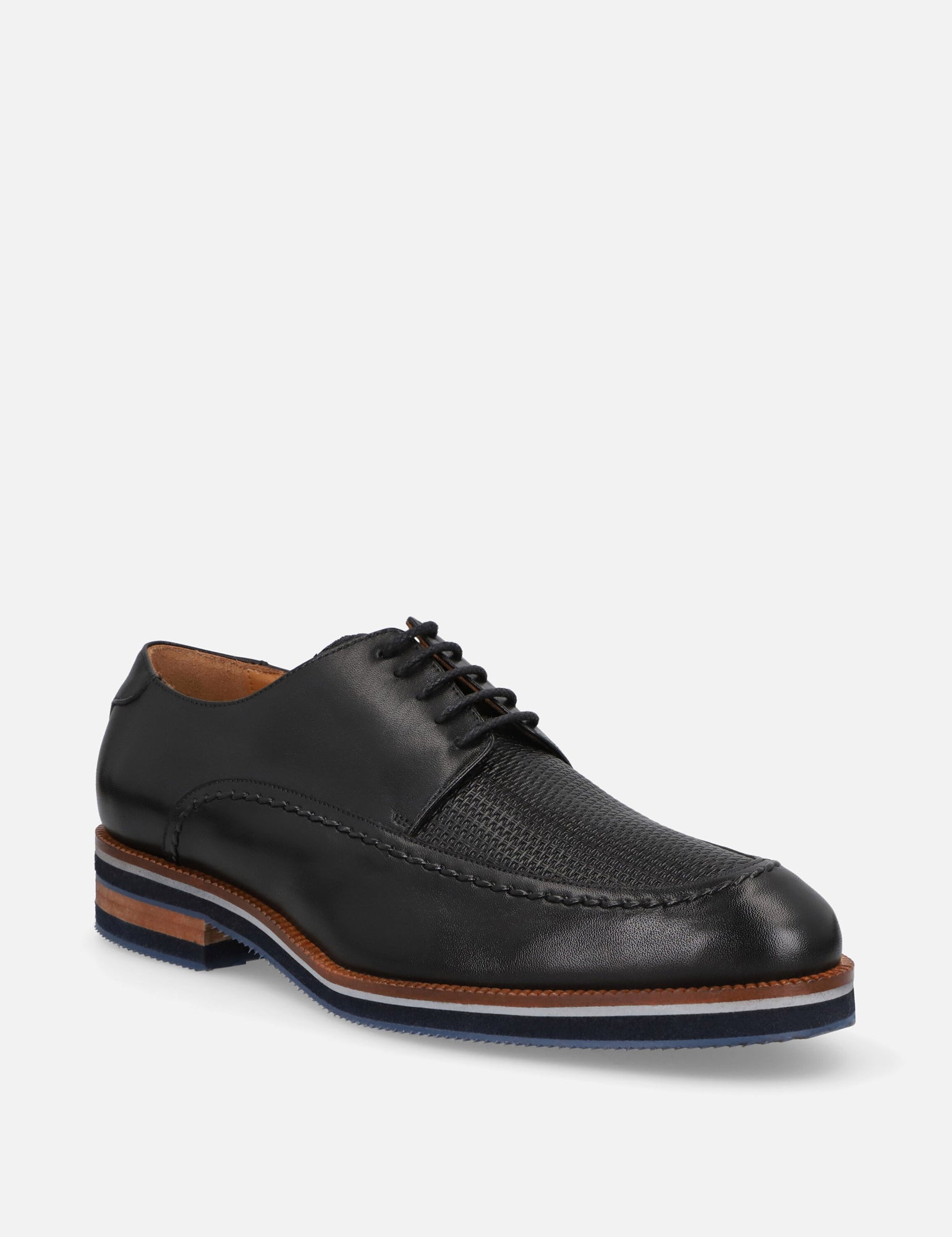 Blucher con bordón en piel grabada color negro