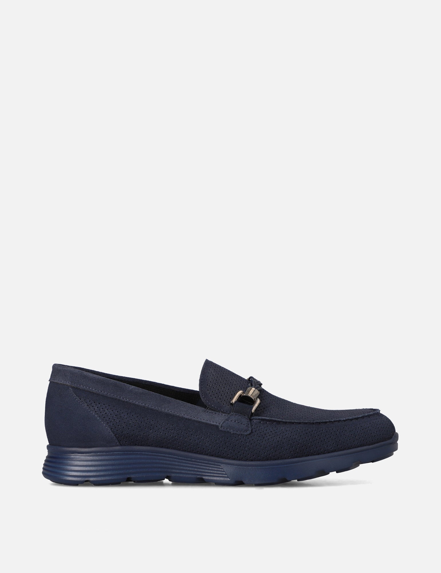 Mocasín en ante con hebilla náutica color marino