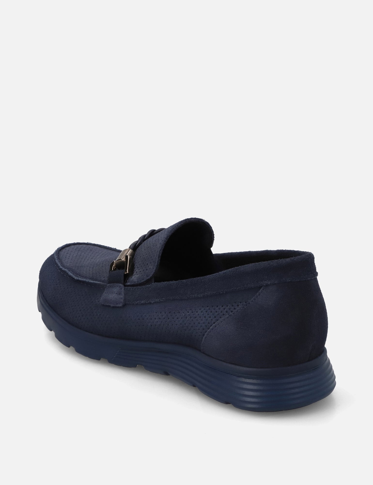 Mocasín en ante con hebilla náutica color marino