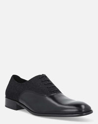 Zapato oxford negro grabado para hombre