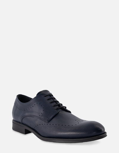 Zapato Blucher en piel color azul con picado para hombre