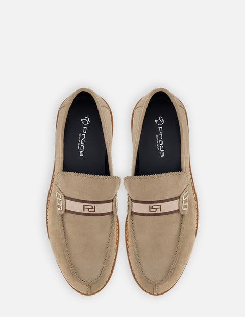 Mocasín en piel ante color arena con letras Pd para hombre