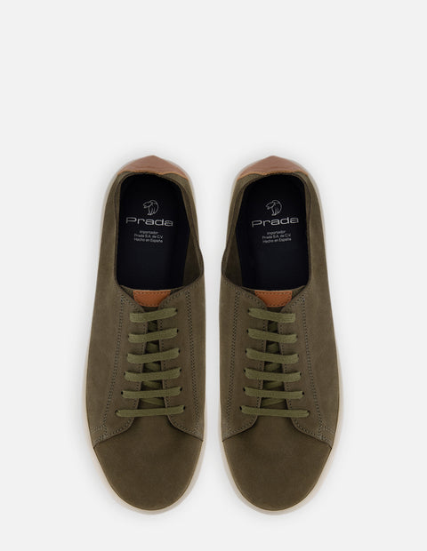 Tenis en piel ante color verde con letras Pd para hombre