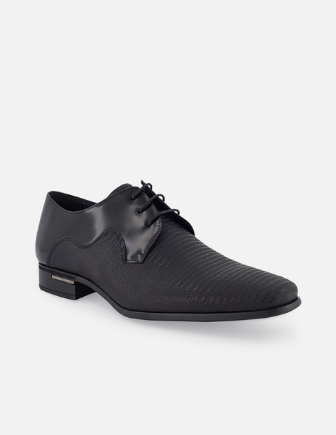 Blucher en piel florantik y gomato grabado color tornasol y suela de goma para hombre.