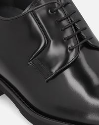 Blucher color negro en piel