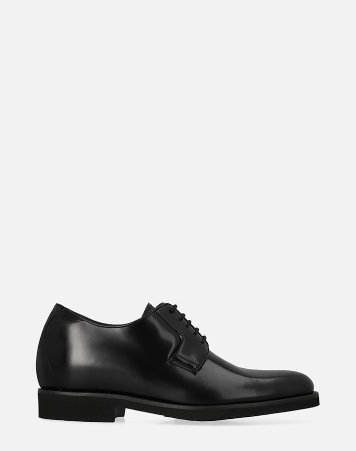 Blucher color negro en piel