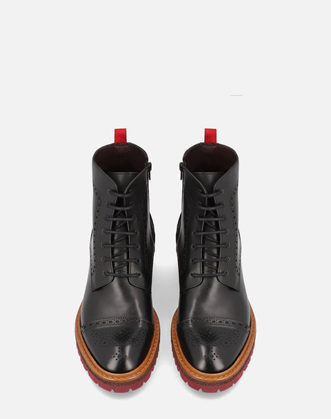 Bota para hombre en color negro