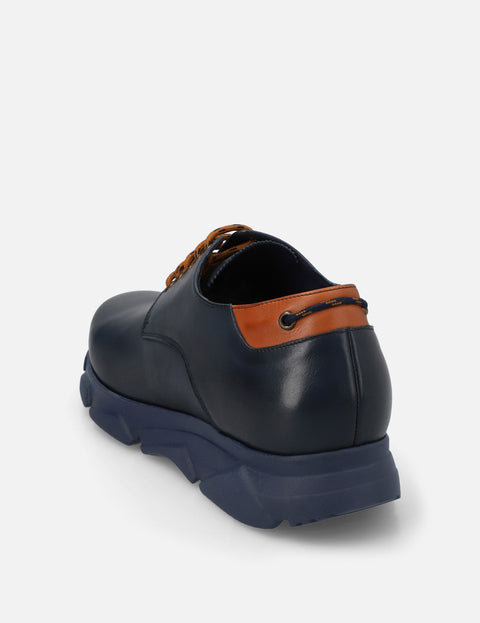 Blucher +7 cm de altura en piel color marino