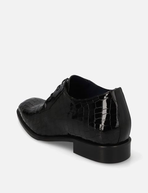 Blucher +7 cm de altura en charol con grabado color negro