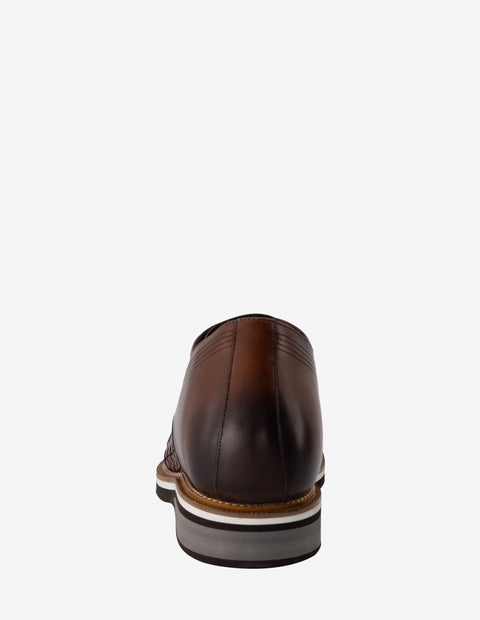Blucher +7 de altura en piel trenzada color caoba para hombre