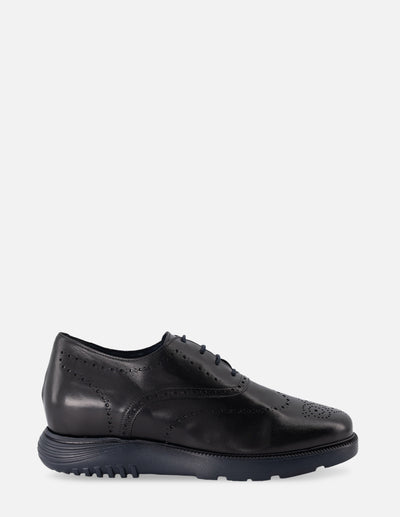 Oxford +7 cm de altura en piel color negro con picado para hombre