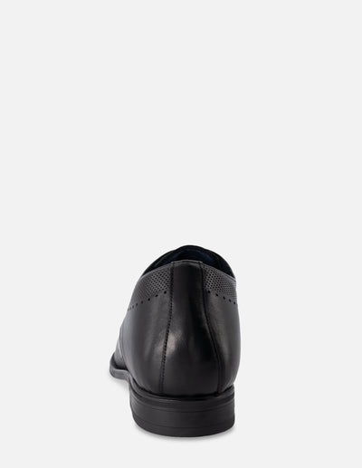 Zapato Blucher +7 cm de altura en piel color negro con picado para hombre