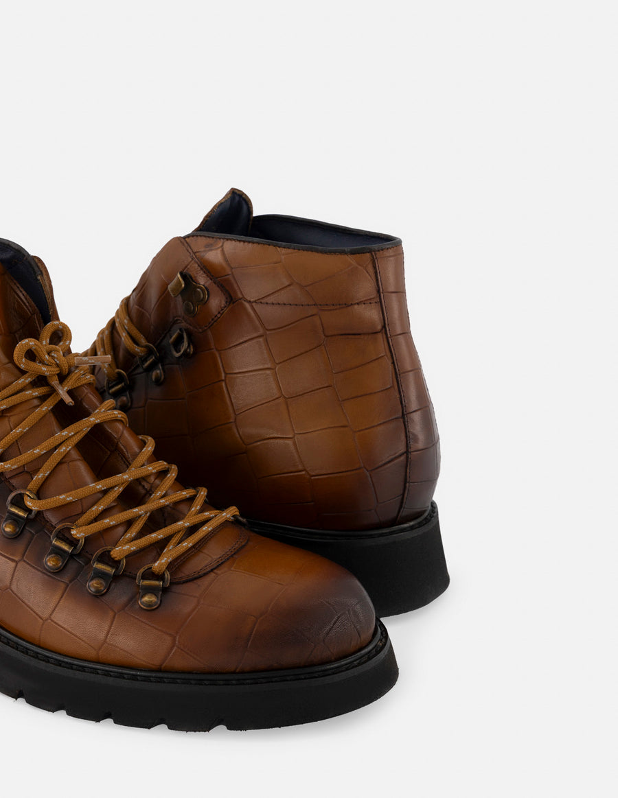 Botín de cordones +7 cm de altura en piel con grabado tipo coco color caoba para hombre
