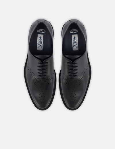 Oxford +7cm de altura en piel napa color negro con picado María y cordones para hombre