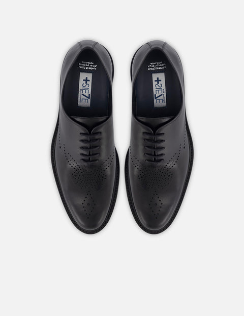 Oxford +7cm de altura en piel napa color negro con picado María y cordones para hombre