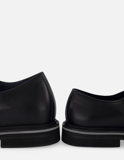 Oxford +7cm de altura en piel napa color negro con picado María y cordones para hombre