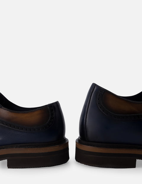 Oxford +7 cm de altura de piel color azul marino con picado María y  ensombrecido para hombre
