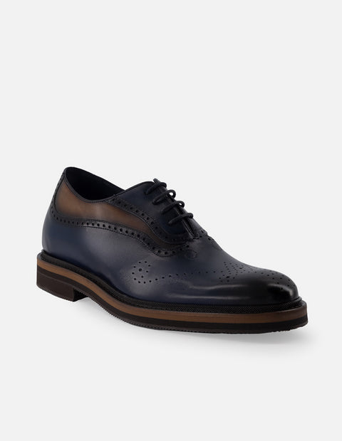 Oxford +7 cm de altura de piel color azul marino con picado María y  ensombrecido para hombre