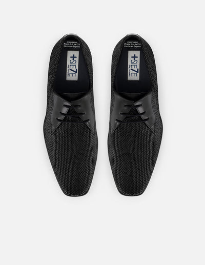 Zapato Blucher negro en ante para hombre acabado tipo serpiente