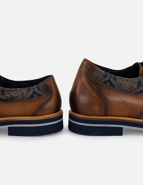 Zapato Blucher +7cm de altura en piel color café para hombre