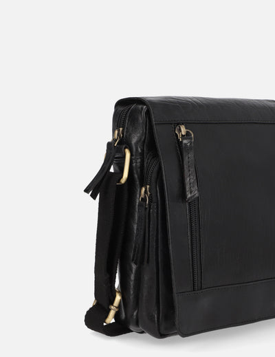 Bandolera color negro en piel napa