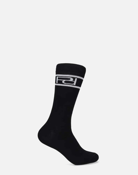 990