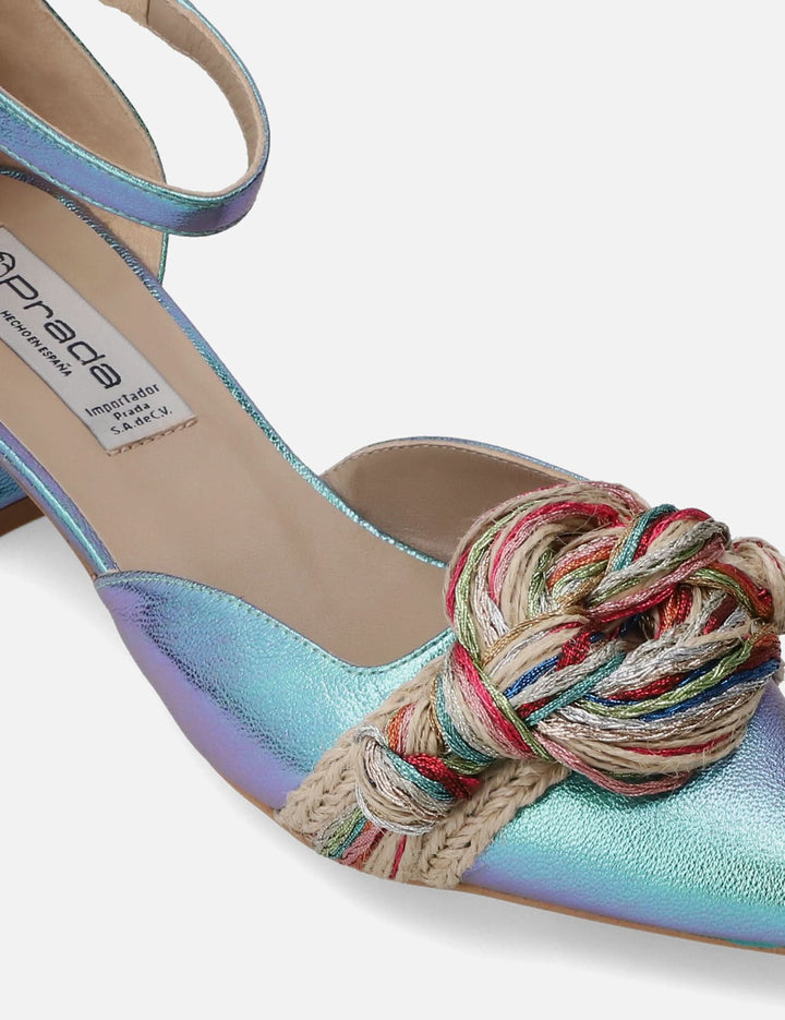 Zapatilla de tacón bajo en piel metalizada Iridiscente aqua