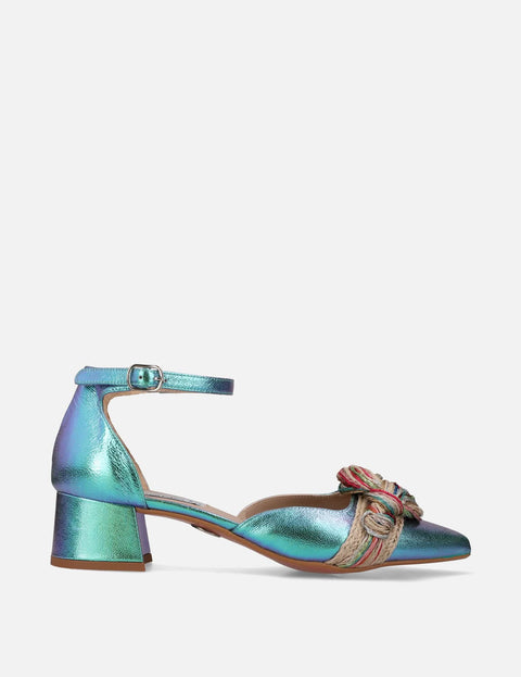 Zapatilla de tacón bajo en piel metalizada Iridiscente aqua