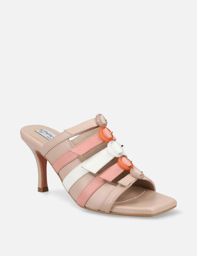 Mule en piel napa con tacón medio y cinturones simulados tres colores