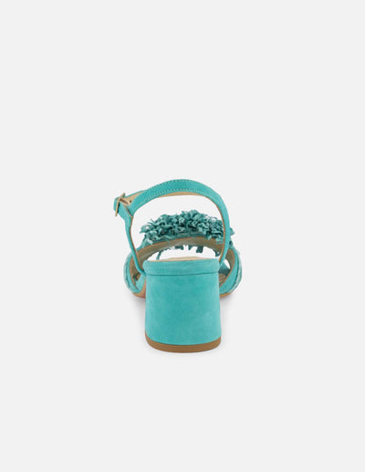 Sandalia de piel ante en color aqua para mujer con detalle de rafia