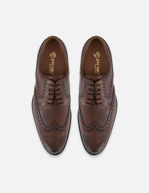 Zapato Blucher café piel para hombre con picado María