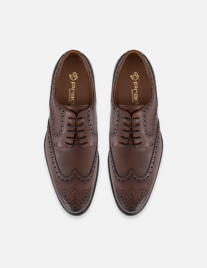Zapato Blucher café piel para hombre con picado María