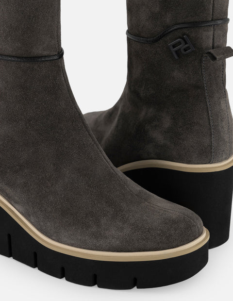 Botines gris ante para mujer con aplicación Pd