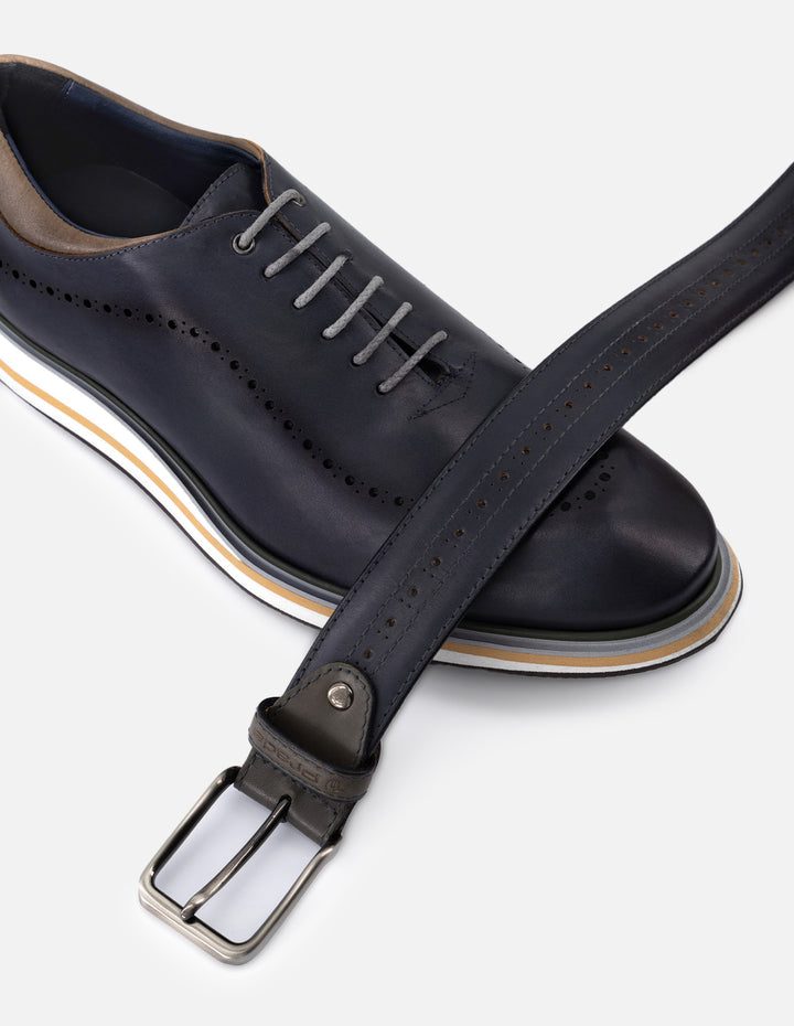 Cinturón en piel napa color gris para hombre