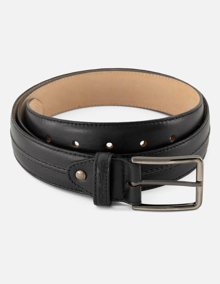 Cinturón en piel napa color negro para hombre